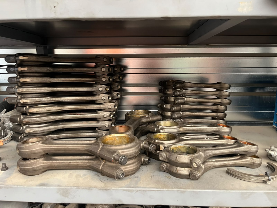 Connecting Rod (Bielle) — MP3/4 Atego